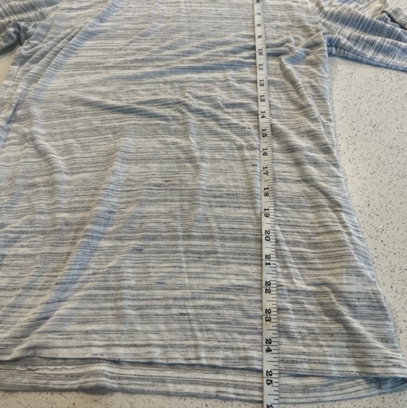 Dolan by anthropologie turtle neck - Picture 8 of 9